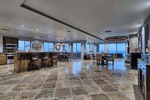 Sandy Beach Apartment | 279 m² Apartment ∙ 3 bedrooms ∙ 10 guests