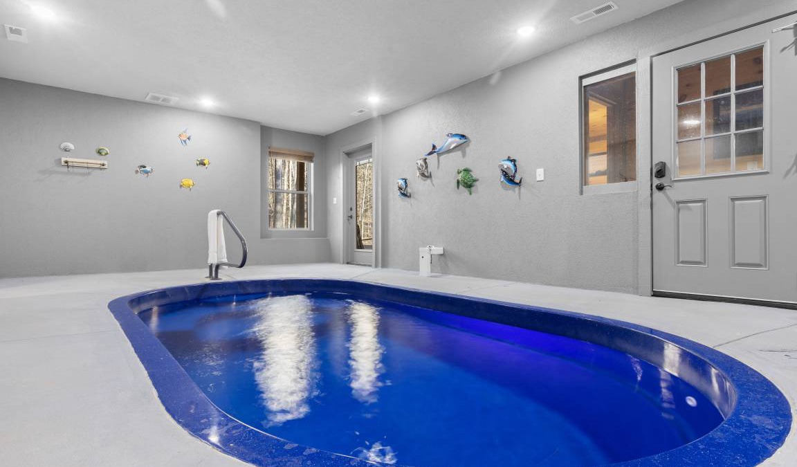 Black Bear Falls House | 279 m² House ∙ 4 bedrooms ∙ 12 guests