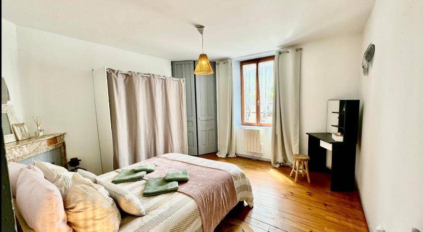 Bregnier-Cordon Apartment | 28 m² Apartment ∙ 1 bedroom ∙ 5 guests