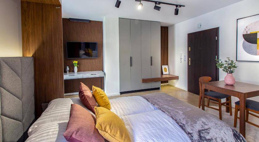 Bielsko-Biala Apartment | 28 m² Apartment ∙ 1 bedroom ∙ 2 guests