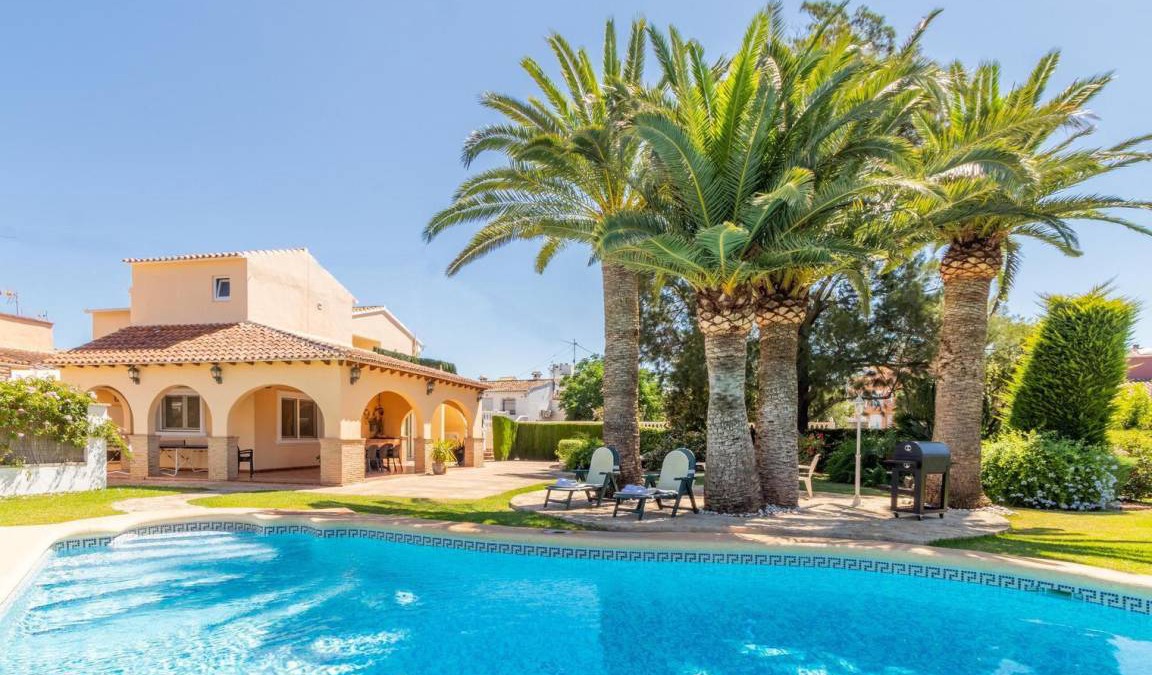 Denia House | 285 m² House ∙ 5 bedrooms ∙ 10 guests