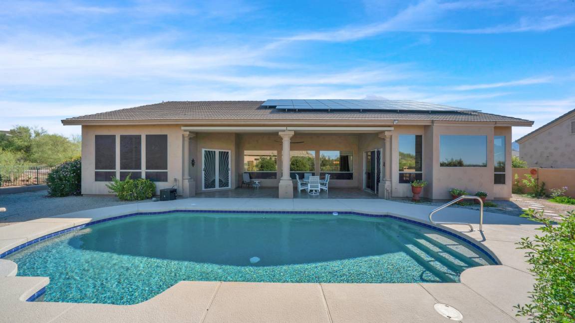 North Scottsdale House | 288 m² House ∙ 3 bedrooms ∙ 8 guests