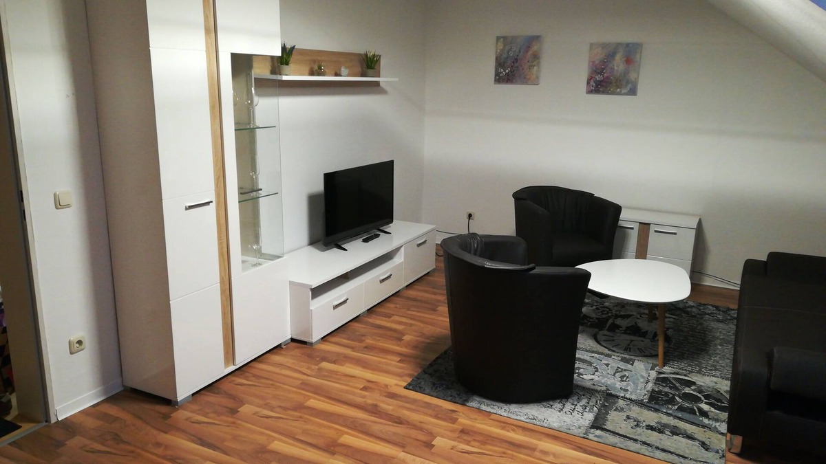 Castrop-Rauxel House | 28oM Beautiful top floor apartment