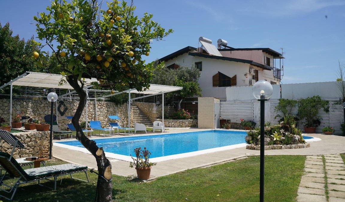Syracuse House | 290 m² House ∙ 7 bedrooms ∙ 19 guests