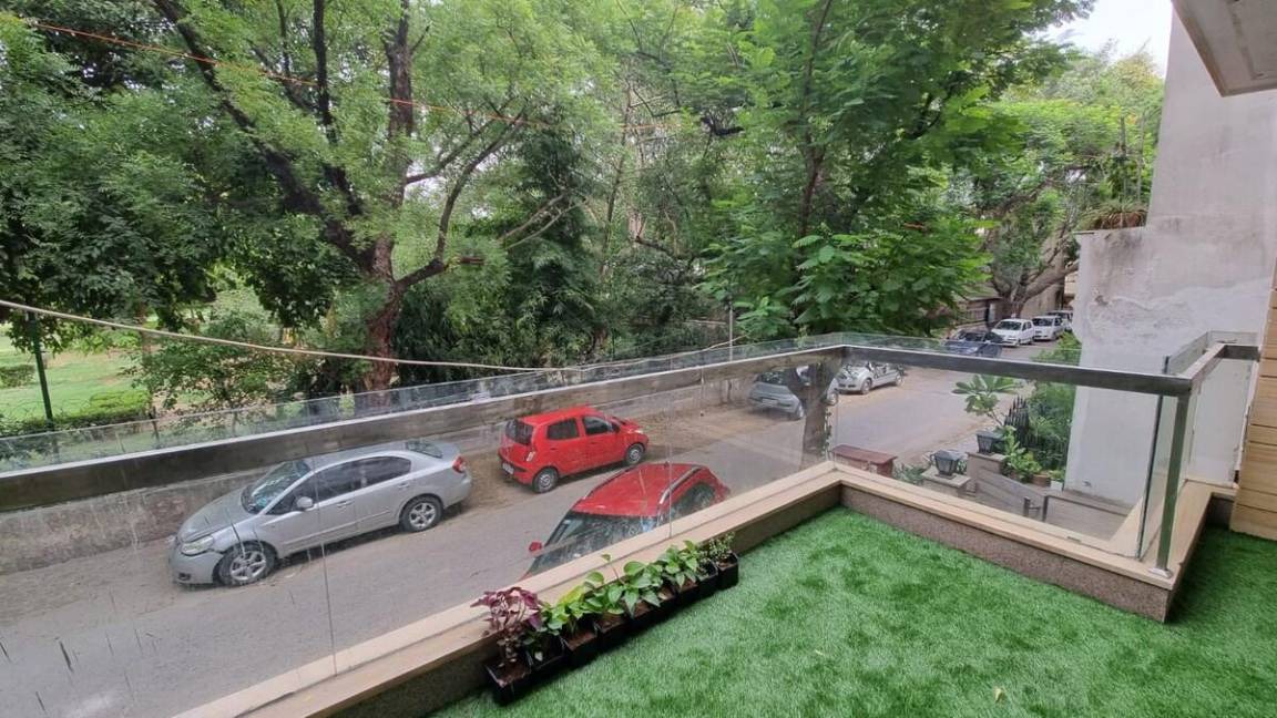 Saket Apartment | 293 m² Apartment ∙ 5 bedrooms ∙ 16 guests
