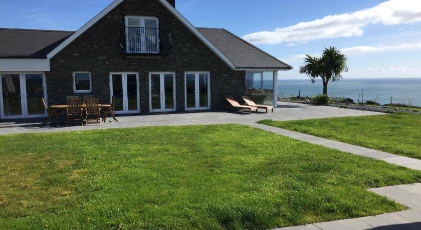 Kinsale House | 297 m² House ∙ 6 bedrooms ∙ 22 guests