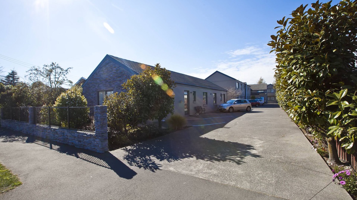 Upper Riccarton Hotel | 298 Westside Motor Lodge