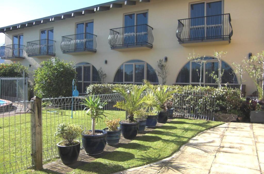 New Plymouth Hotel | 299 On Devon West