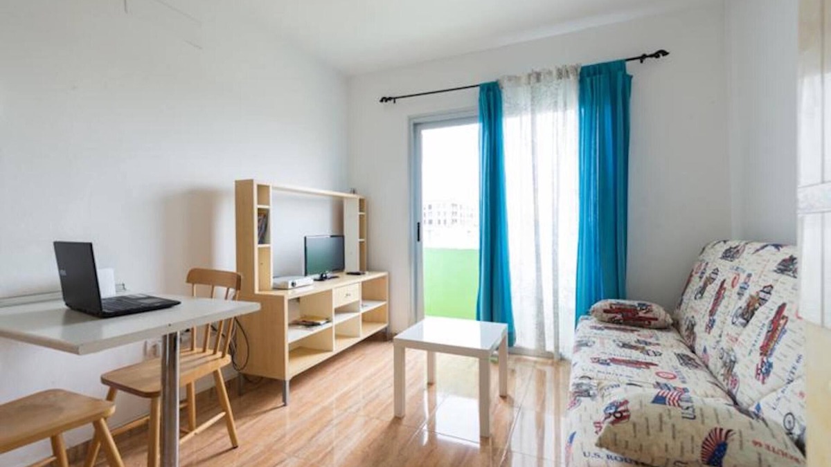 Vecindario Apartment | 2A Apartment In Gran Canaria Faycan