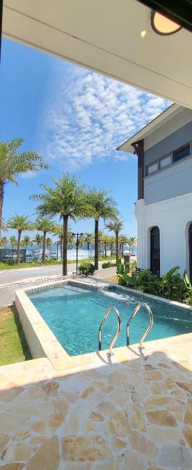Van Don Villa | 2A08-Sonasea Harbor Villa