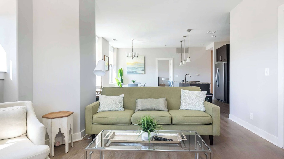 Downtown Baltimore Apartment | 2B/2BA Luxury Downtown Suite, Rooftop Deck & Gym