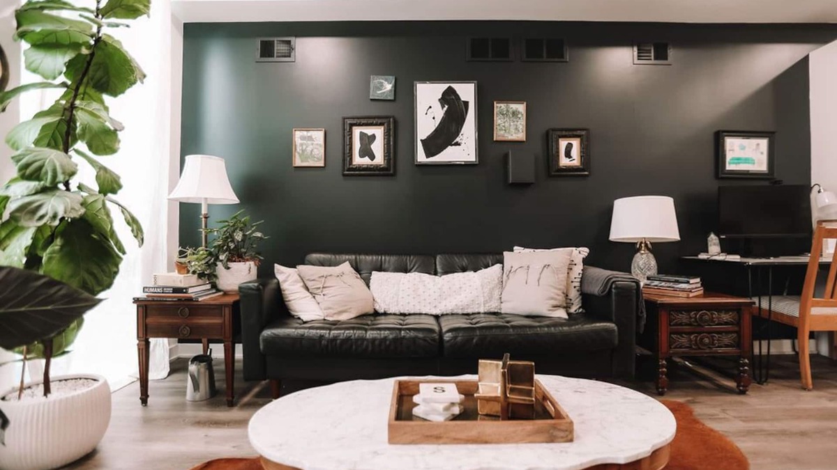 Norris Square House | 2BD 1.5BA Retreat w/dedicated office space