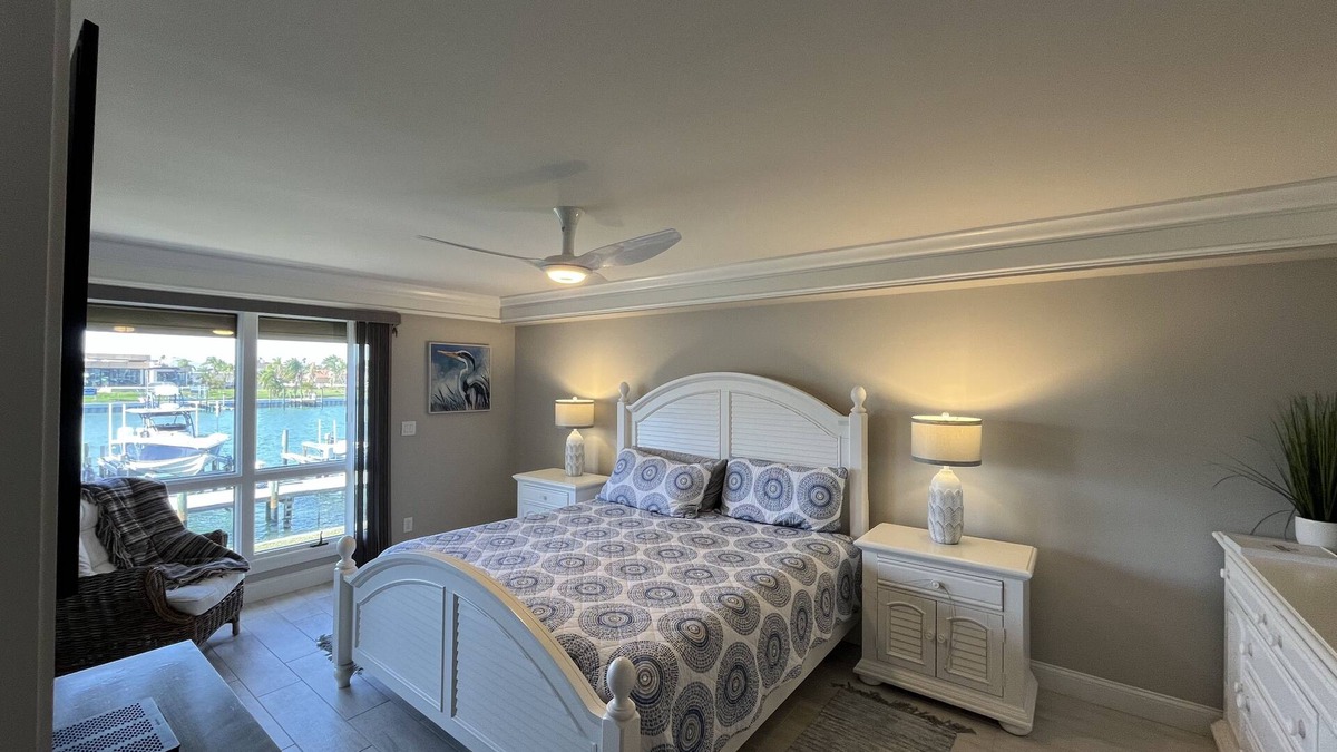 Tierra Verde Condo | 2bd 2ba Waterfront condo. Pool. Gym. Quiet community 10min from everything