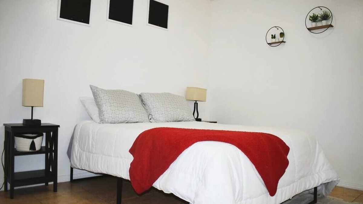 Edinburg Apartment | 2BD 2BT Apt near University