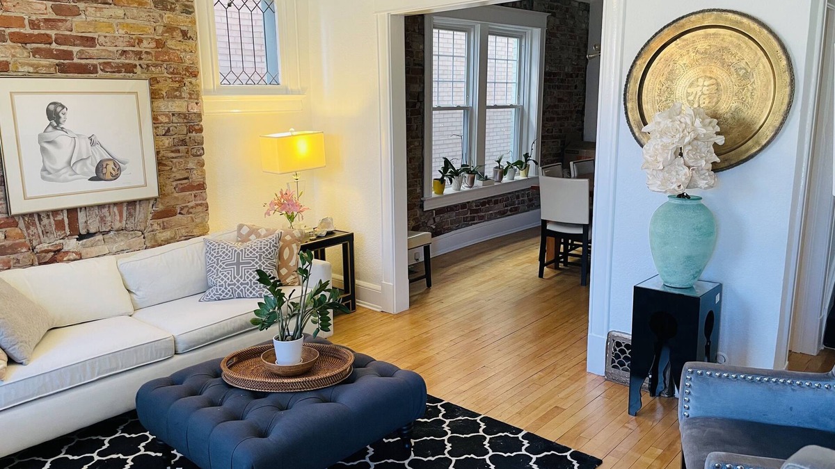 City Park West House | 2bd - Best Location Downtown Denver - 2 blocks to big park, coffee shop, food