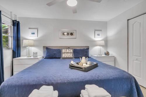 Central Sarasota Apartment | 2bed 1bath Suite minutes to Downtown, Beaches, Restaurants, Theaters and MORE