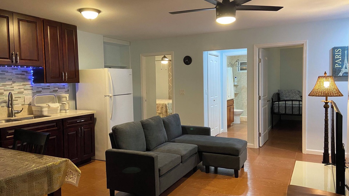Kalihi - Palama Apartment | 2bedrm/1bathrm, near shopping center and freeway