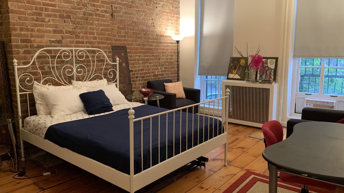 Fort Greene House | 2Bedrooms in BAM historic landmark,3 min to Atlantic Ave-Barclays Center Station