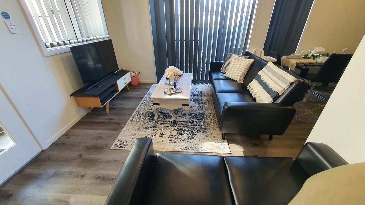 Oran Park Apartment | 2BR| 1Bath| Brand new |Entire Home @ Oran Park|nFree Parking|Free WiFi|