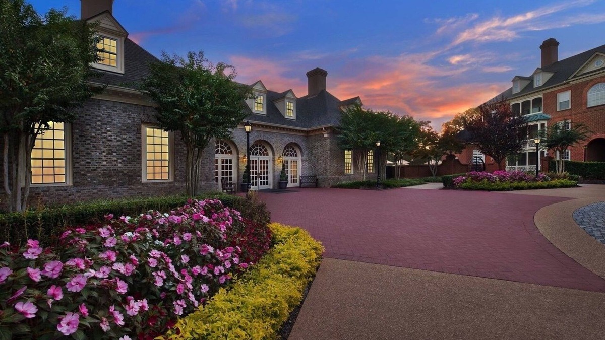 Williamsburg Villa | 2BR 2BA Spacious, Well Appointed Villa at Marriott's Manor Club (sleeps 6)