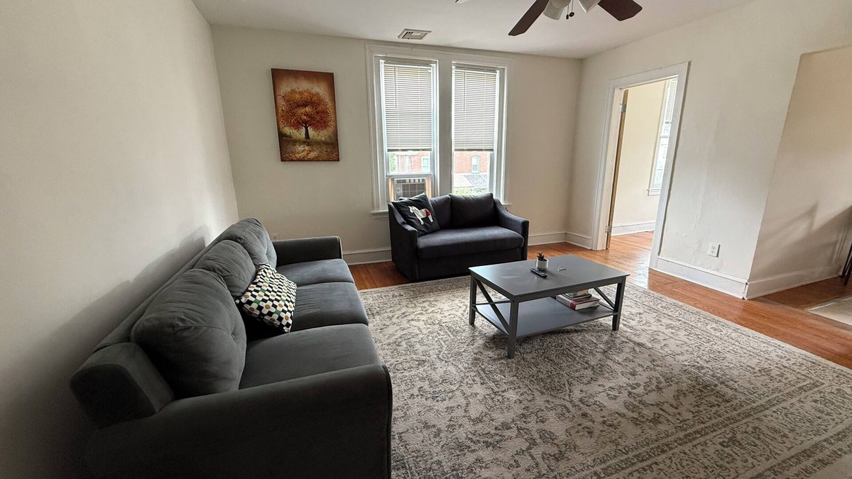 Elkins Park Apartment | 2BR Apartment in Elkins Park, Monthly Discount