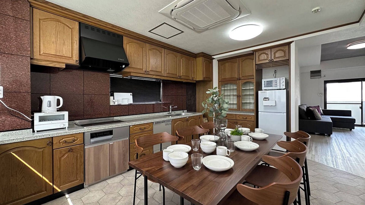 Minami Ward Apartment | 2Br Apt for 10ppl Very Good Location