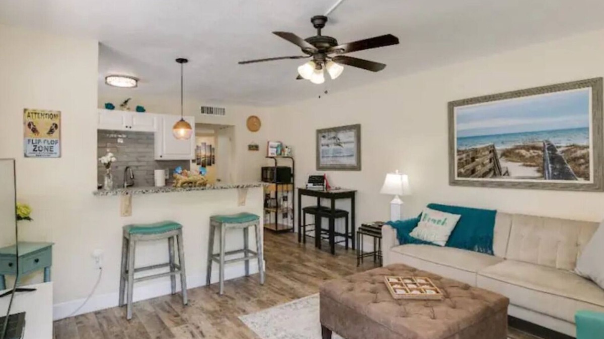 Port Canaveral House | 2BR Beach House, Kitchen, W/D, Bikes, Chairs, BBQ.