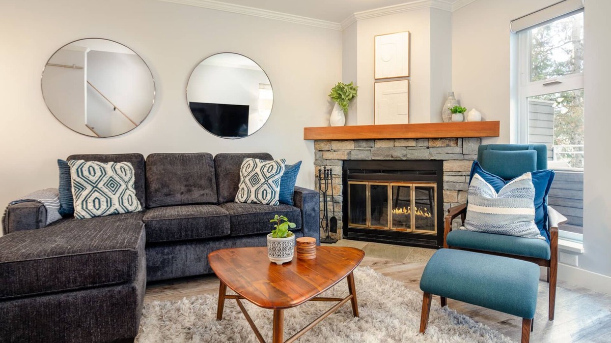 Whistler Creekside House | 2BR Beautiful Townhome in Creekside | Large Patio | Free Parking