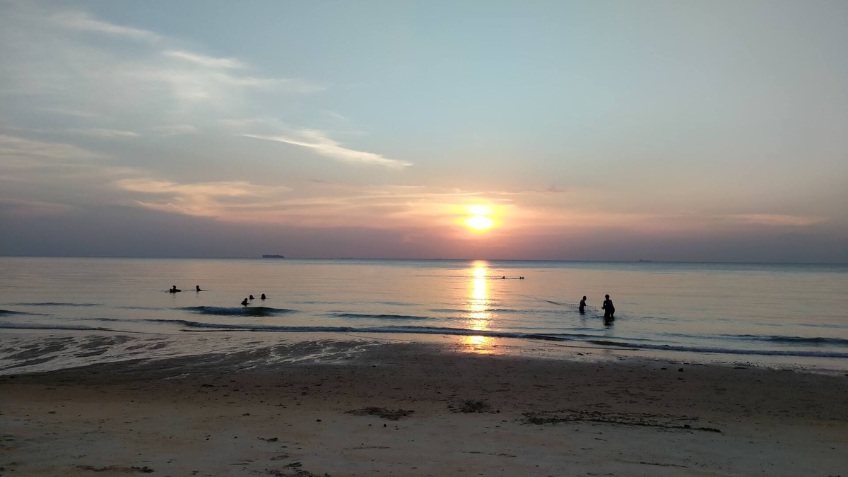 Taman Bayu Condo | 2BR Condominium Port Dickson - 5 minutes from lovely Pantai Purnama Teluk Kemang