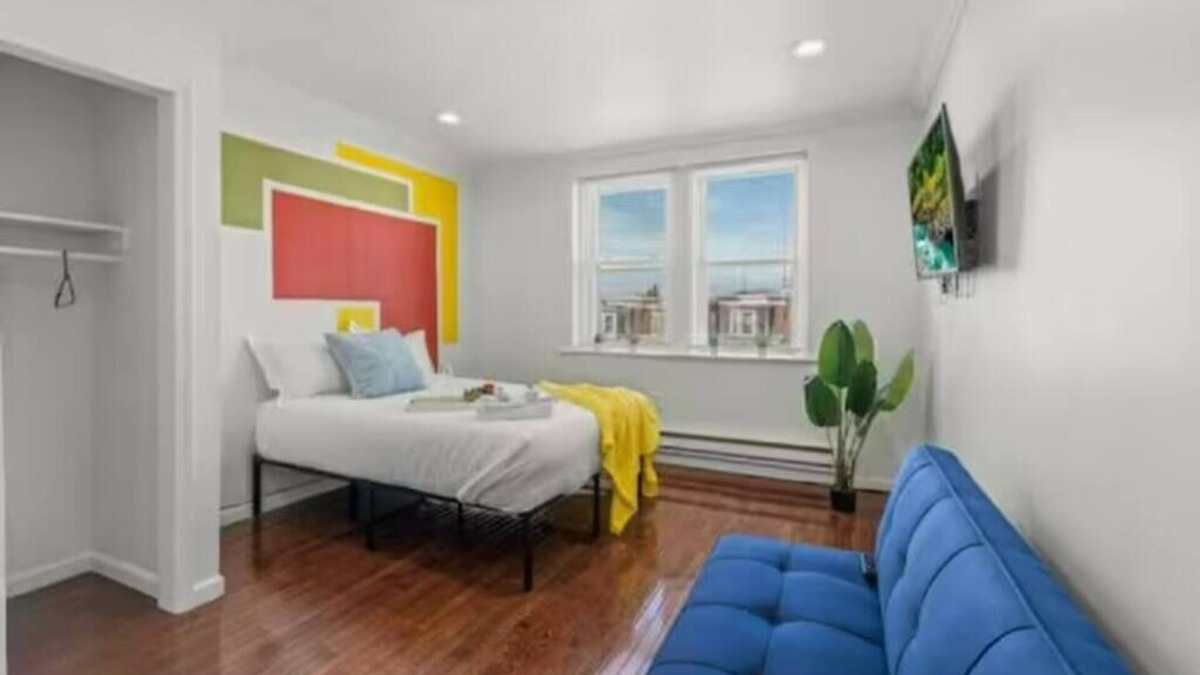 West Philadelphia Apartment | 2BR Comfortable Family Apartment
