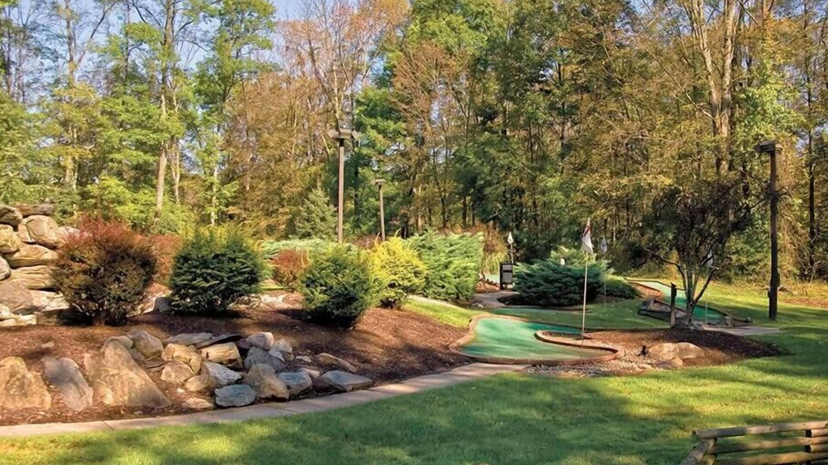 Shawnee On Delaware Condo | 2br Condo Family Fun in Picturesque Poconos!