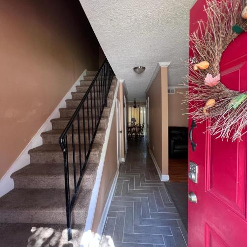 Stone Mountain Villa | #2BR Cozy Villa - Mins to Historic STM Amusement Park!