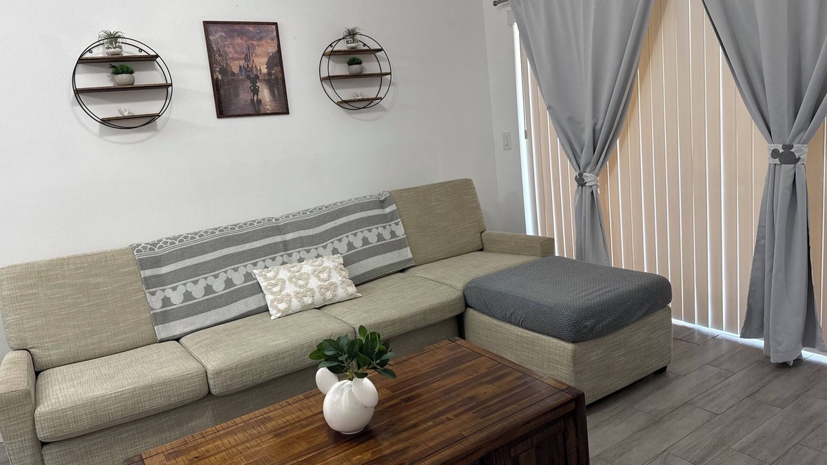 Southeast Orlando Condo | 2BR Family Condo And Comfort Near It All! 3 Mins From Sunrail