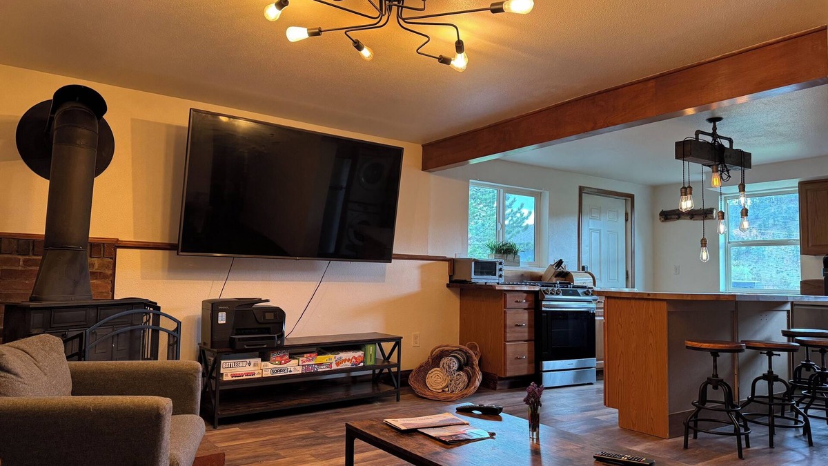 Evergreen Apartment | 2BR garden level apartment close to red rocks, hiking, skiing