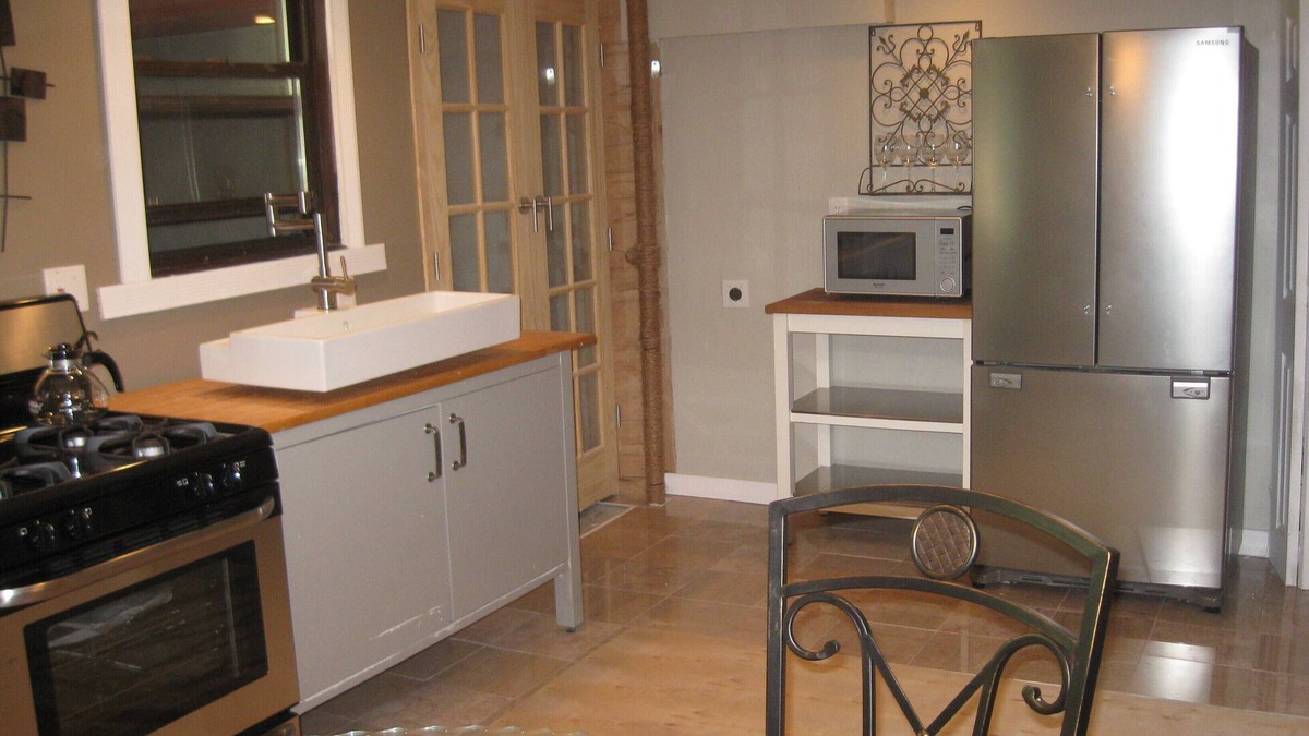 Crown Heights Apartment | 2BR + Garden/Yard Oasis π³ Brooklyn, New York City
