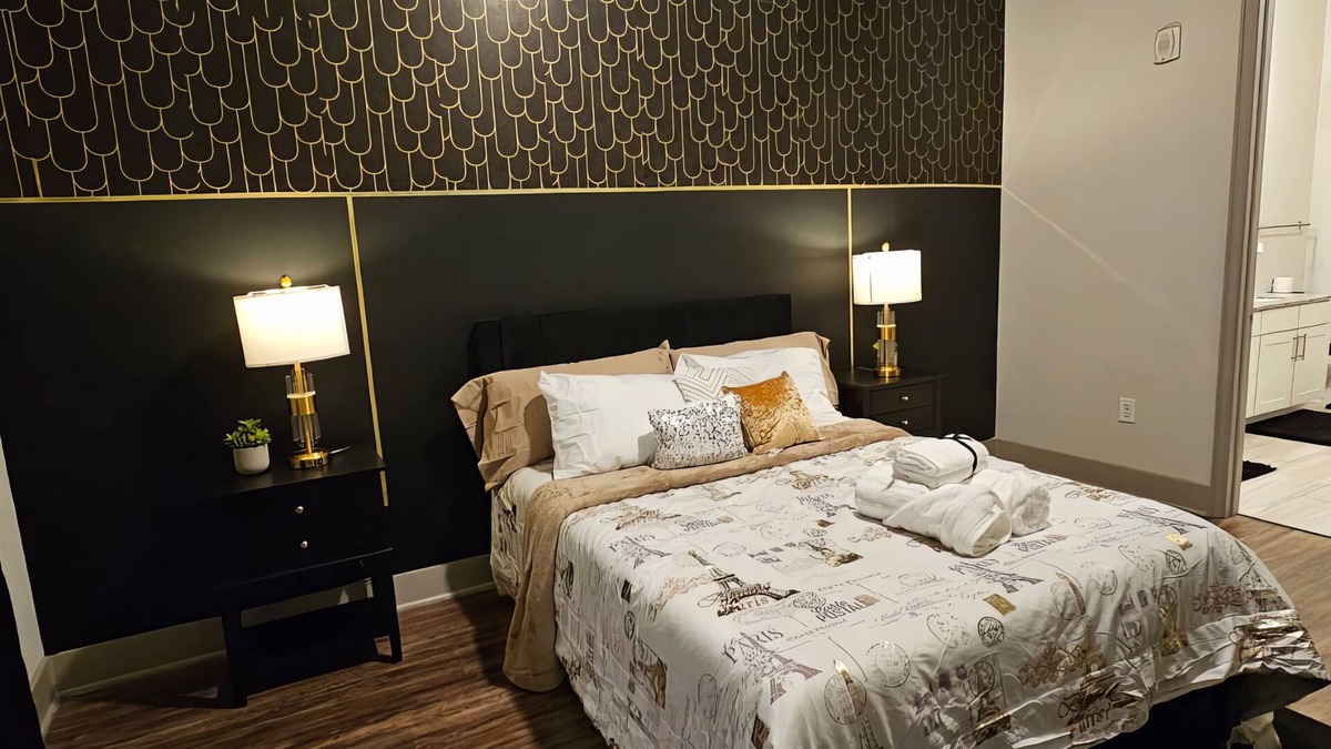 Lindbergh Apartment | 2br Luxury Apartment ATL - Buckhead