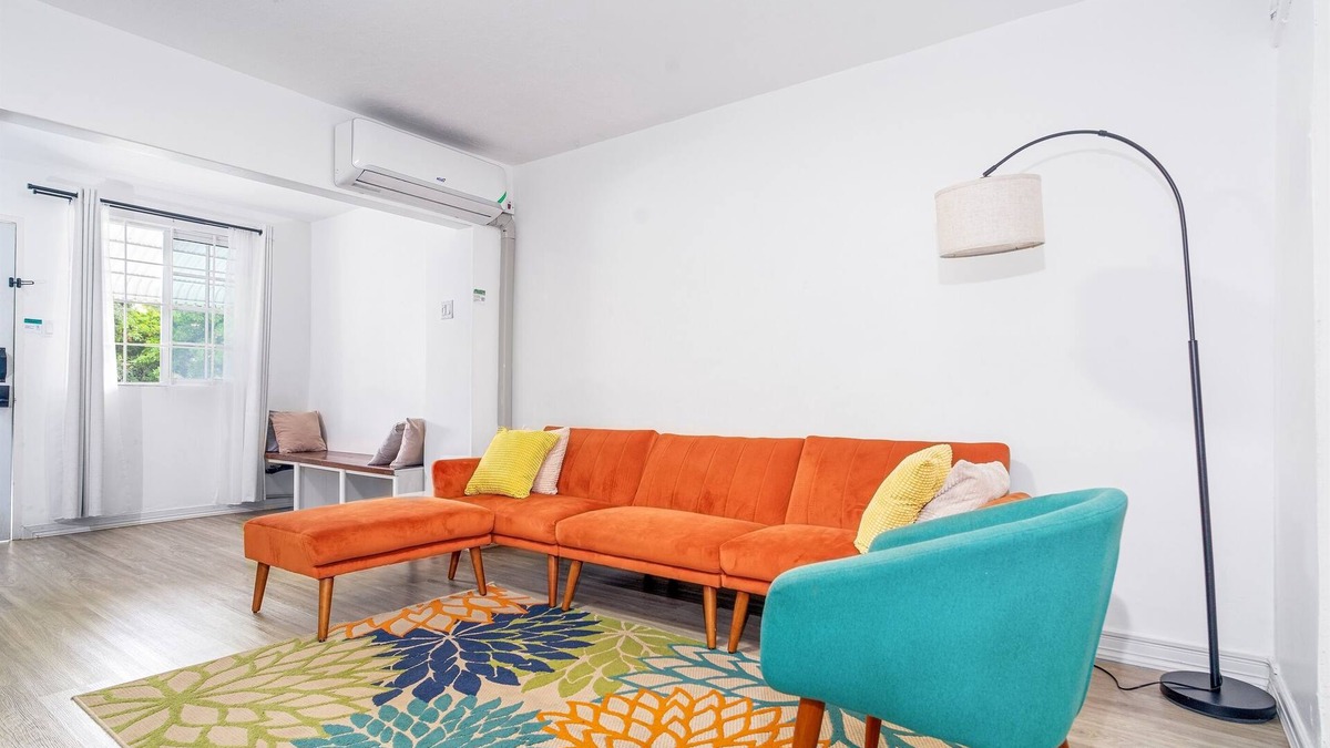 Saint Andrew House | 2BR + Multi-Use Office, Comfy Quiet Birch Way Haven