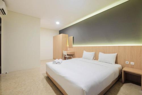Pancoran Apartment | 2BR Pancoran L'Avenue Comfy Apartment By Travelio