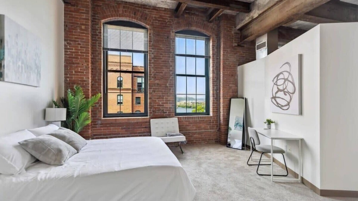 Strip District Apartment | 2BR Spacious Historic Loft With Pool