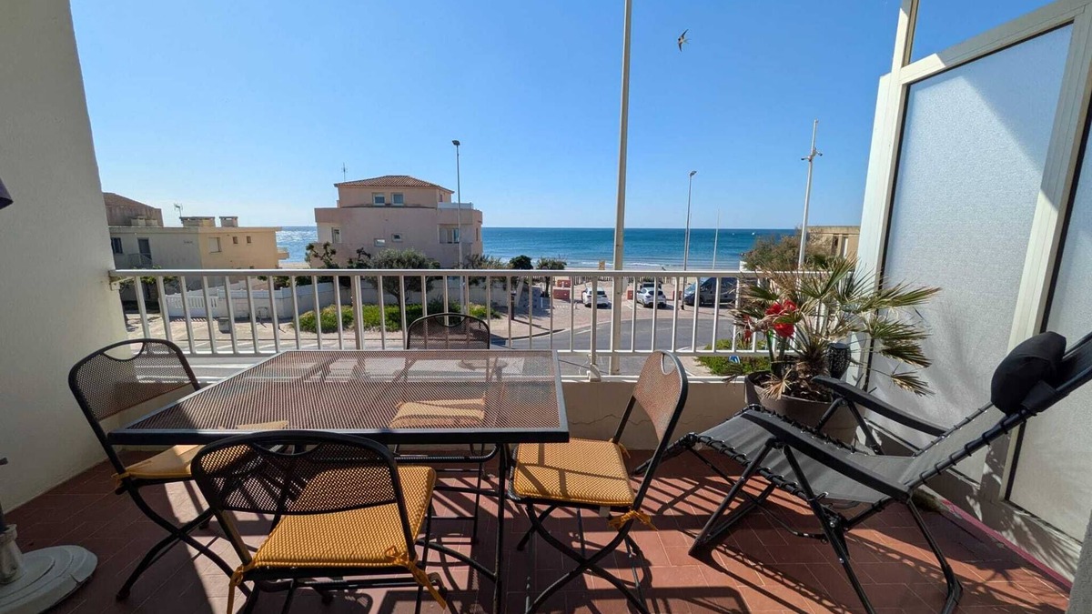 Palavas-les-Flots Apartment | 2BR Terrace SEA VIEW I Parking I Air-Cond.