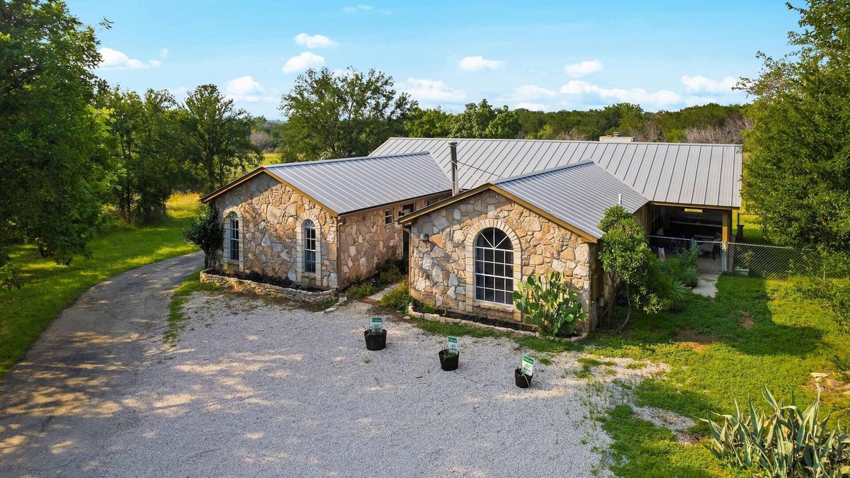 Marble Falls House | 2BR Texas Countryside Home!
