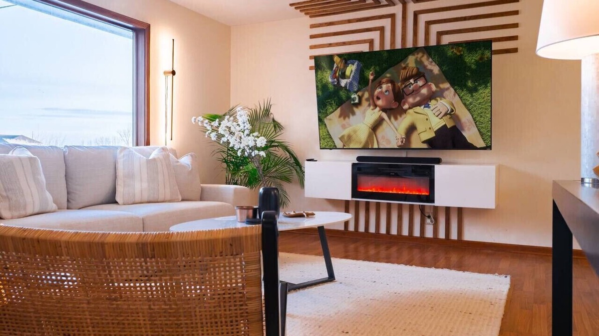 Lawrence Apartment | [2BR]The Mocha StayAwhile Retreat