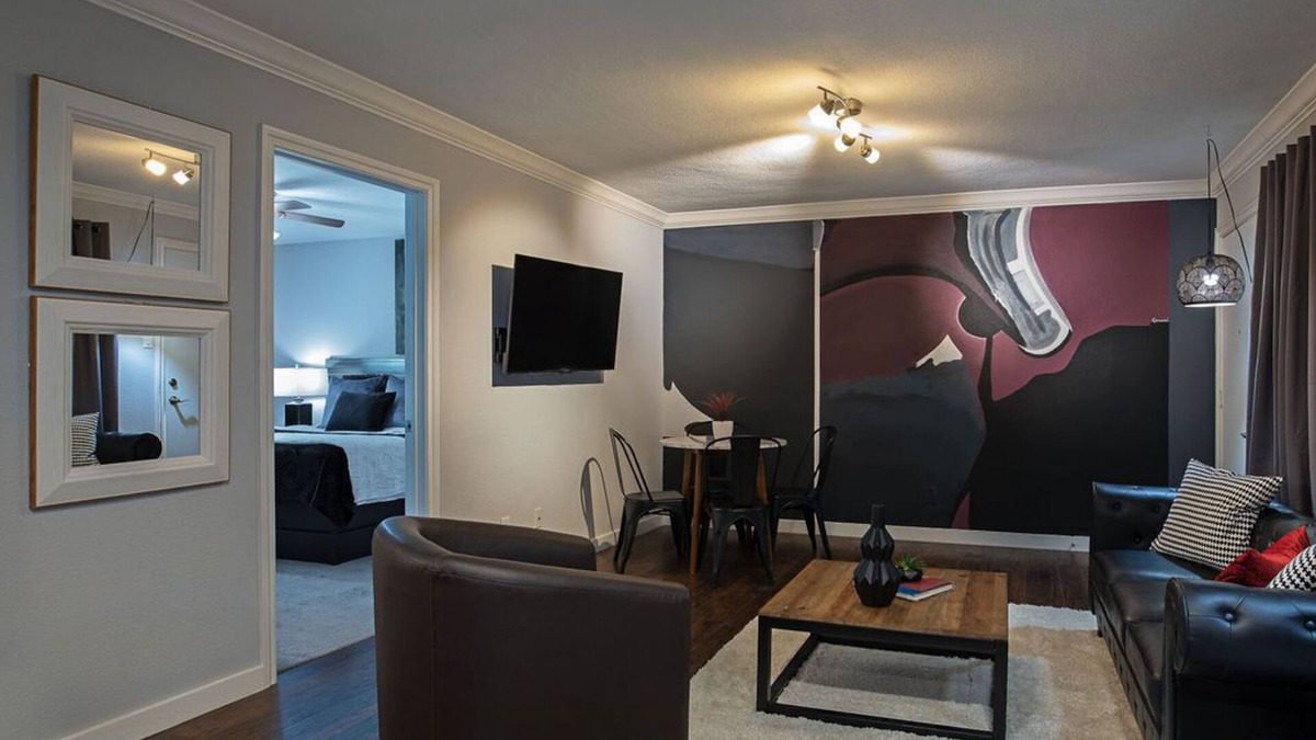 South Central Houston Apartment | 2BR The TMC Flats 14! Hermann Park! Zoo! ⭐️⭐️⭐️⭐️⭐️