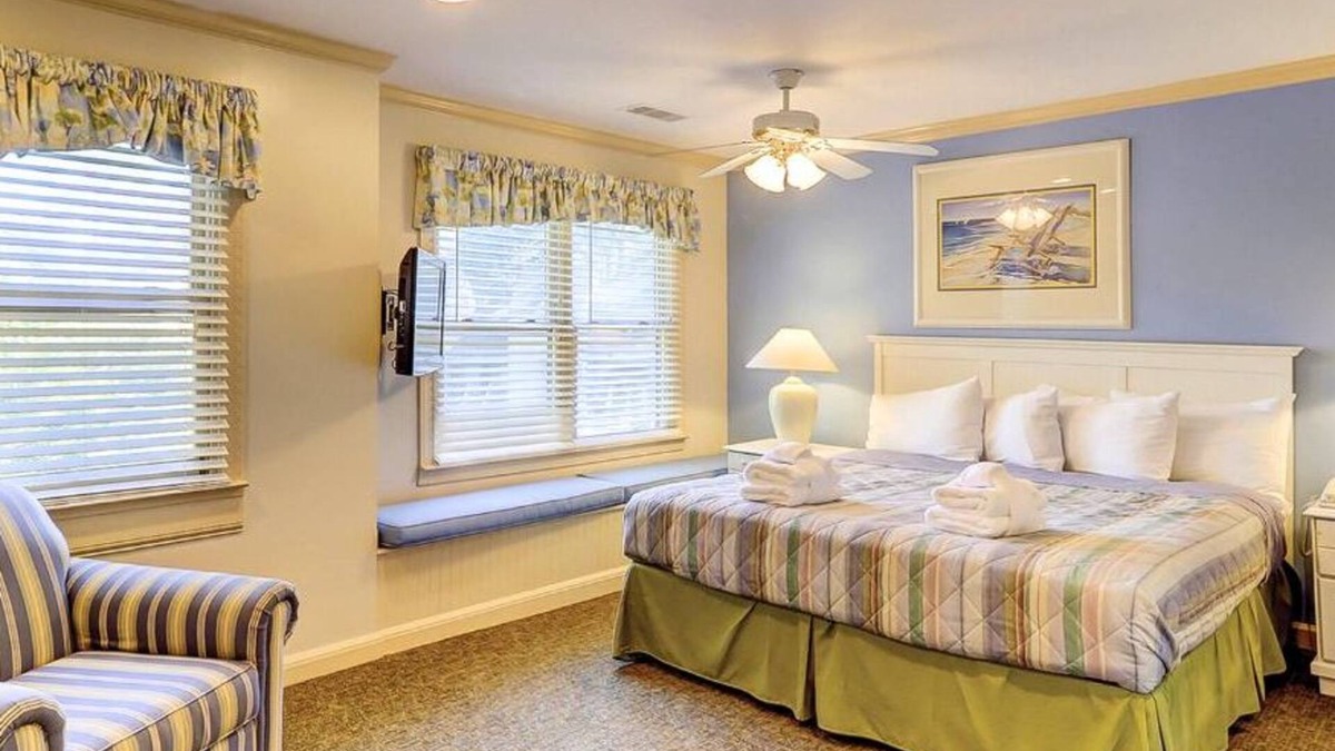 Palmetto Dunes House | 2BR townhome in Palmetto Dunes with pool, beach access, and serene lagoon views