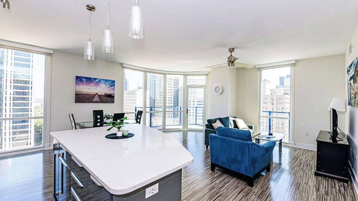 Charlotte Center City Apartment | 2BR Uptown Charlotte Furnished Apartments by RedAwning
