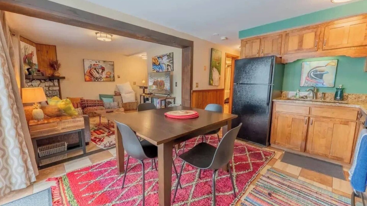 Crested Butte Condo | 2br View Ski Lodge | Hot Tub, Pool, Ski Bus