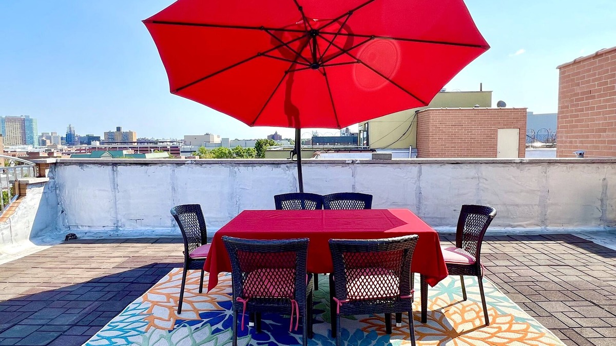 Queens Condo | 2BRs Private Roof Skylight, Queens Center 25 Minutes to Manhattan