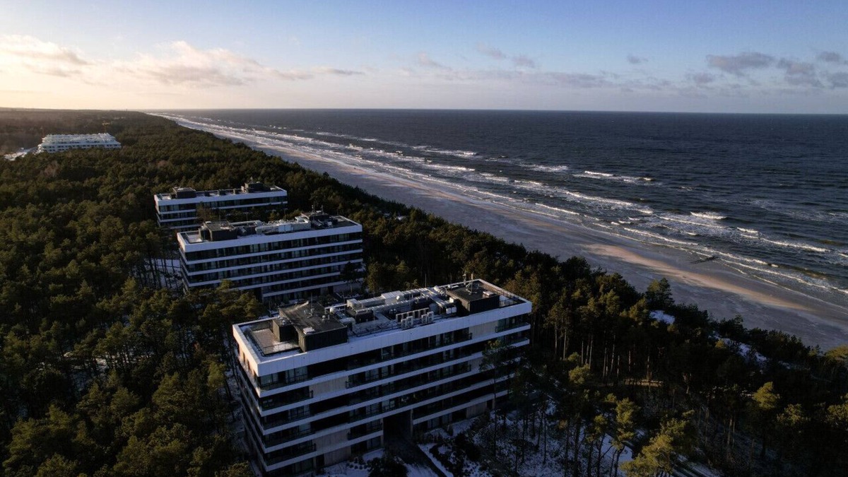 Trzebiatow Apartment | 2homerent Campo Beachside Terrace Wifi