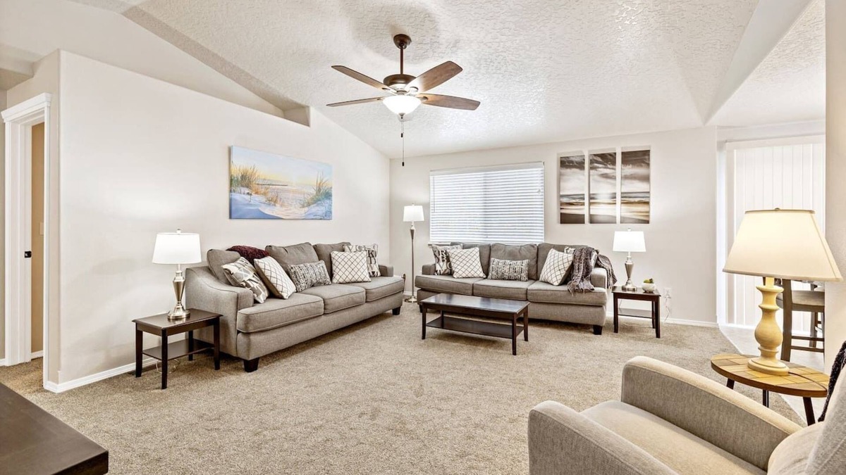 Nampa House | 2Min>RedhawkGolfCourse★LongStays★300mbps★1300ft²★