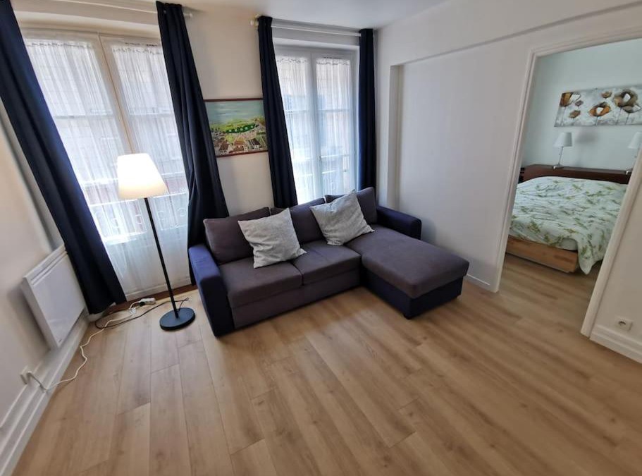 Saint-Germain-en-Laye Apartment | 2min RER - St Germain En Laye Hyper Center - Wei&Pei Apartment